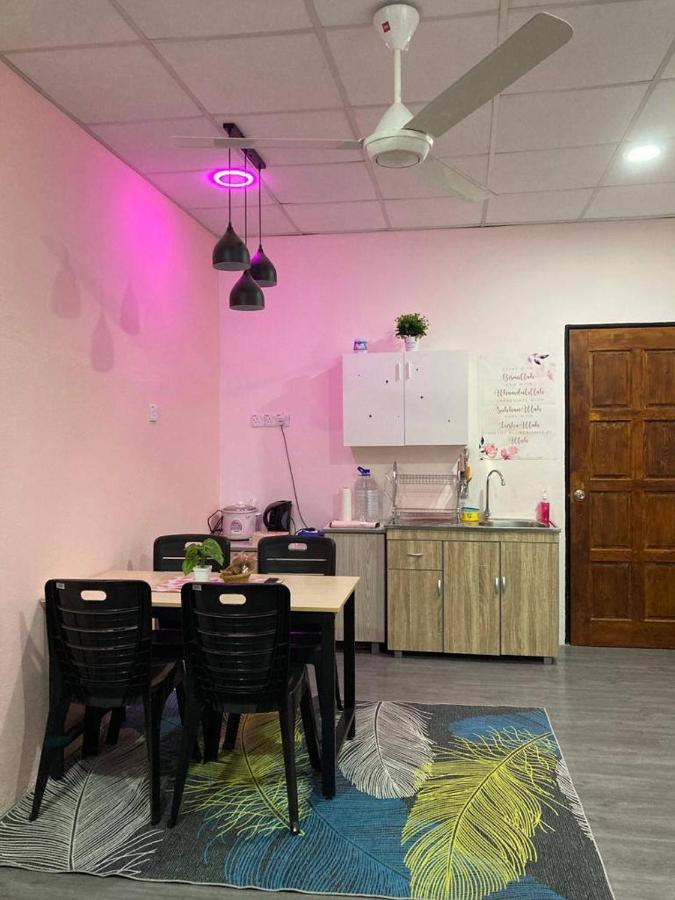 Pink Homestay D'Perlis Kangar Exterior foto